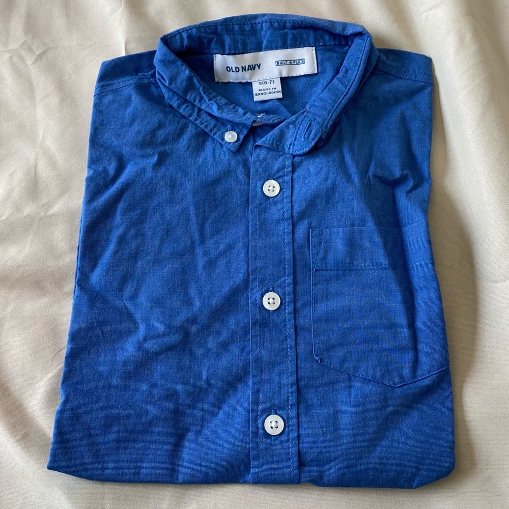 Old Navy Lightweight Built-In Flex Oxford Shirt NWT!
